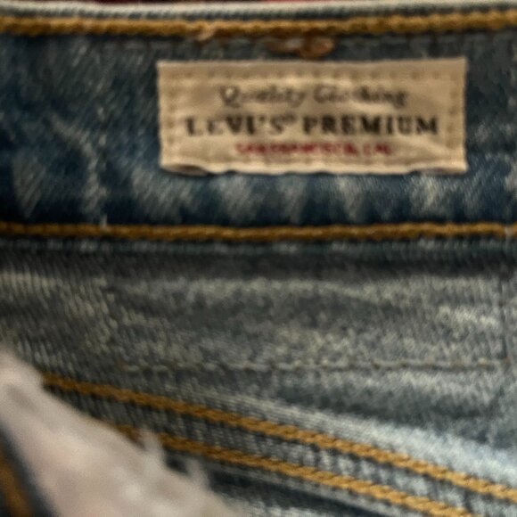 Levis Premium jeans- Ribcage Ankle size 26 - Picture 5 of 12